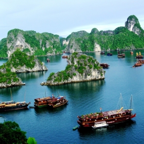 Halong Bay 