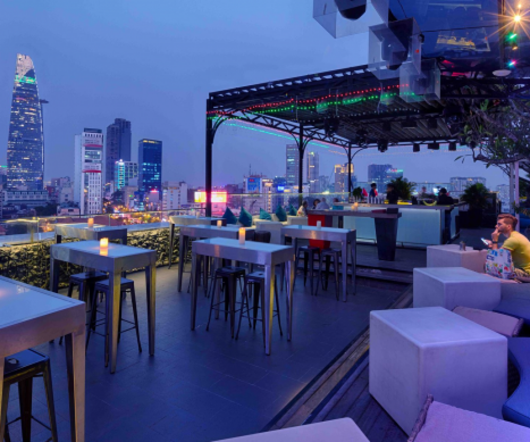 Saigon Bustling Nightlife: Top Bars For Curious Night Owls